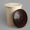 700